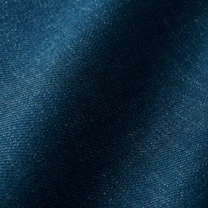 抱っこ紐で寝てくれています