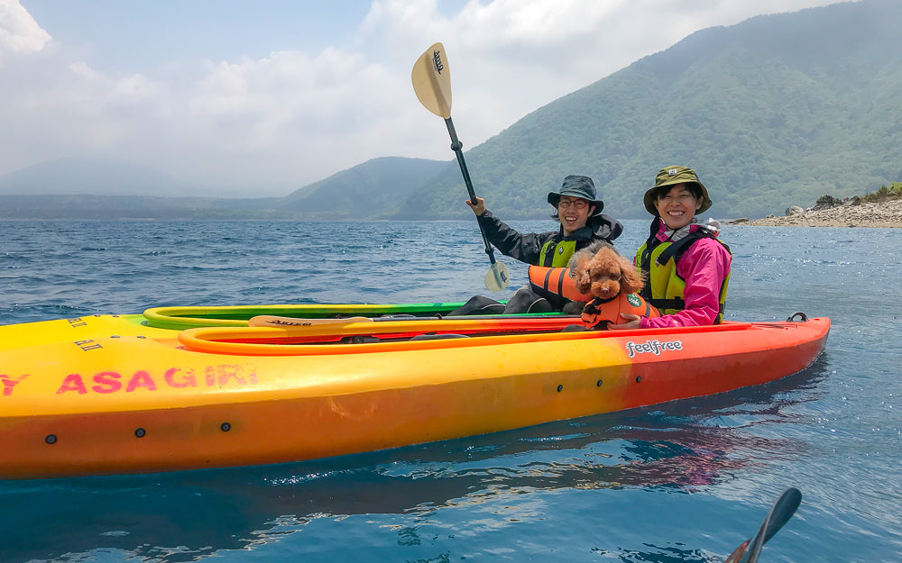 愛犬とカヌーを楽しむ