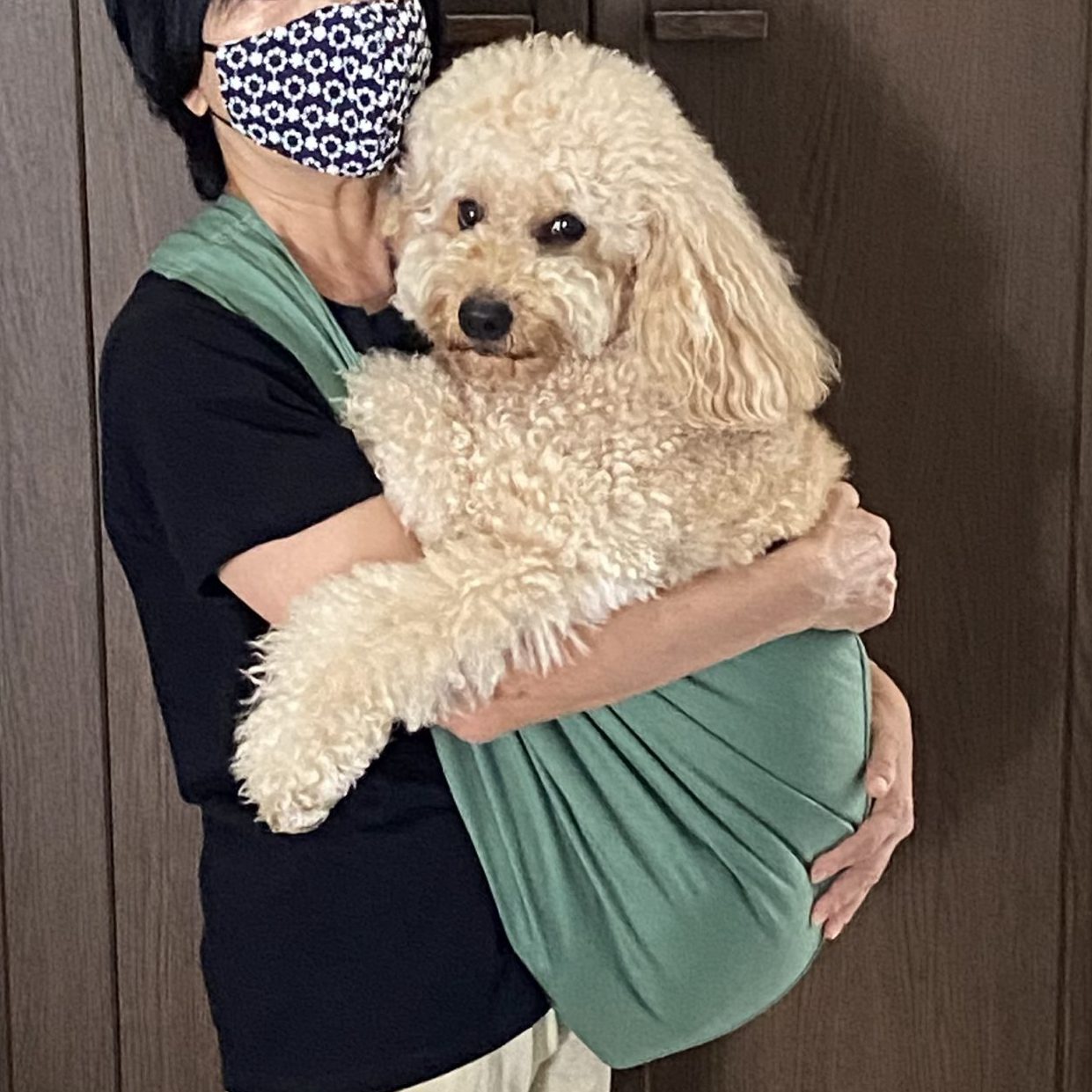 普通に抱っこするより楽だし安全
