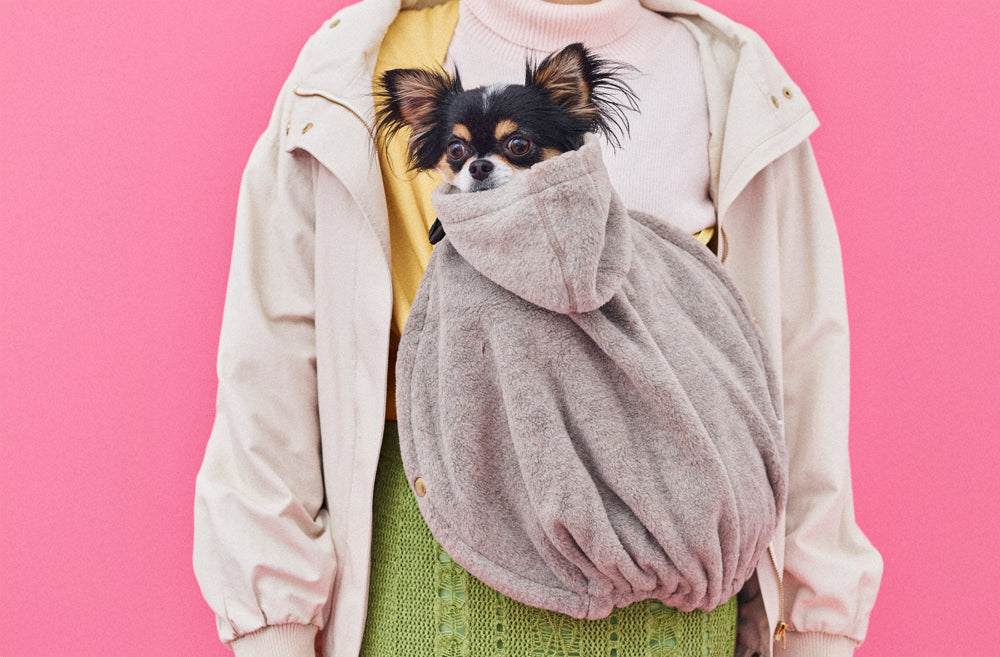 丸い形にすることでドッグスリングを覆えるようにしました